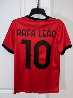 A.C. Milan Italy Soccer Futbol warm up Jersey T Shirt S adult Rafa Leao Portugal